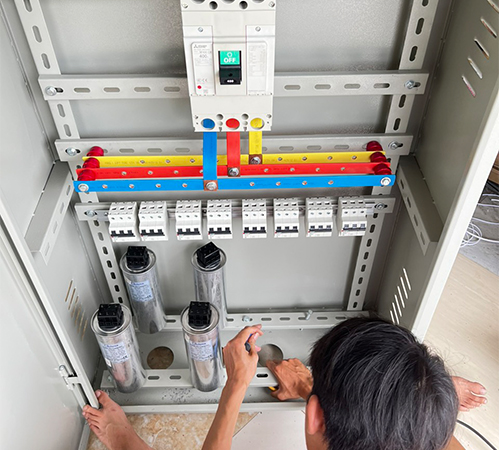 TỦ ĐIỆN ĐIỀU KHIỂN TỤ BÙ